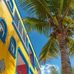 2* Отель Del Sol Beachfront
